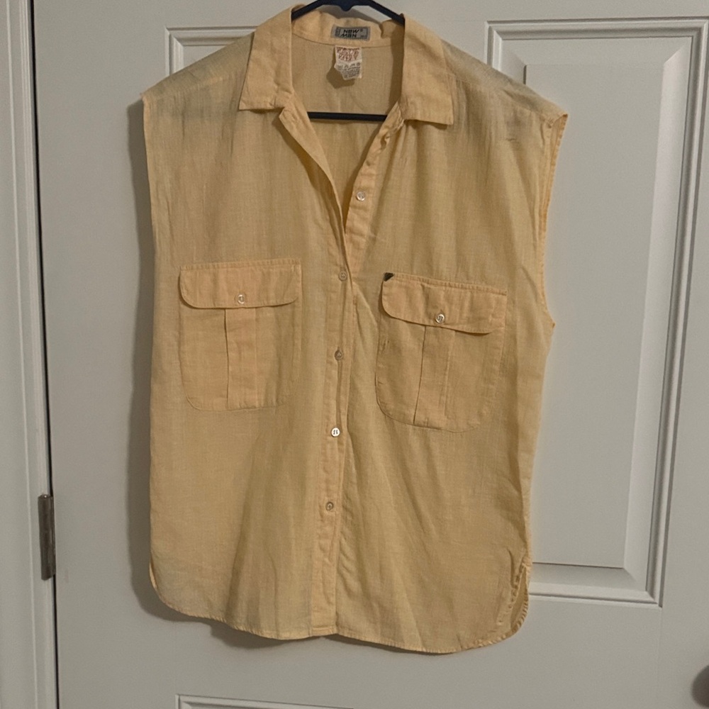 New Man made in France Light Rust Sleeveless Button-Up Shirt with Chest Pockets